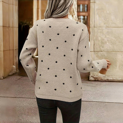 Esmee - Classic Dotted Sweater