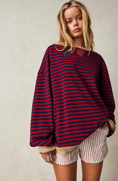 ELVA– STRIPED OVERSIZED SWEATER