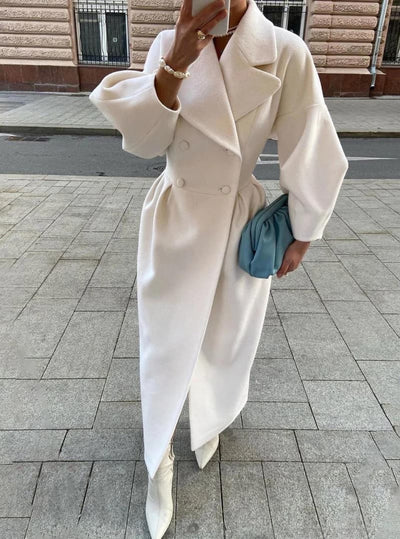 Elowen – Elegant Long Coat