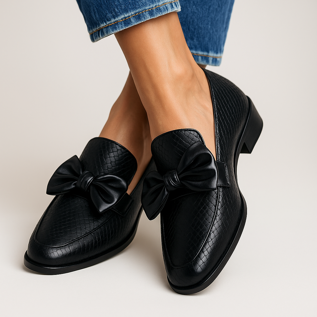 Claudia - Bow Loafers