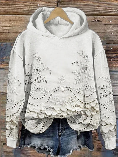 LINDA – SWEATER WITH LACE DETAILS