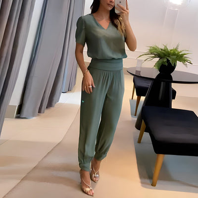 Charlotte - Fashionable Blouse and Pants Set