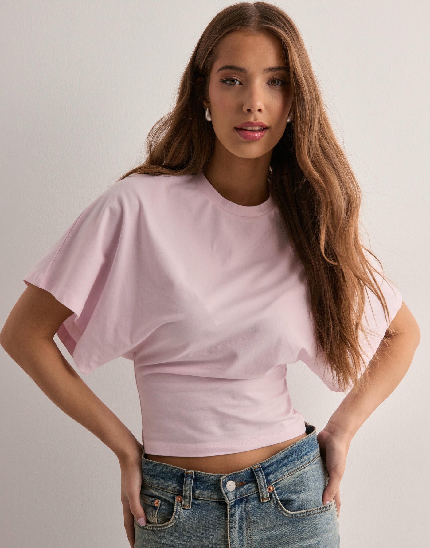Rachel - Wide Sleeve Icon T-Shirt