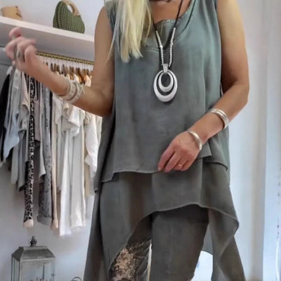 Ora - Women's Two-Piece Set: Sleeveless Top and Printed Trousers